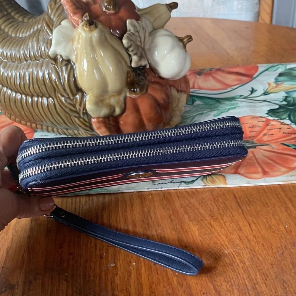 Timmy Hilfiger Wallet/Wristlet NWOT